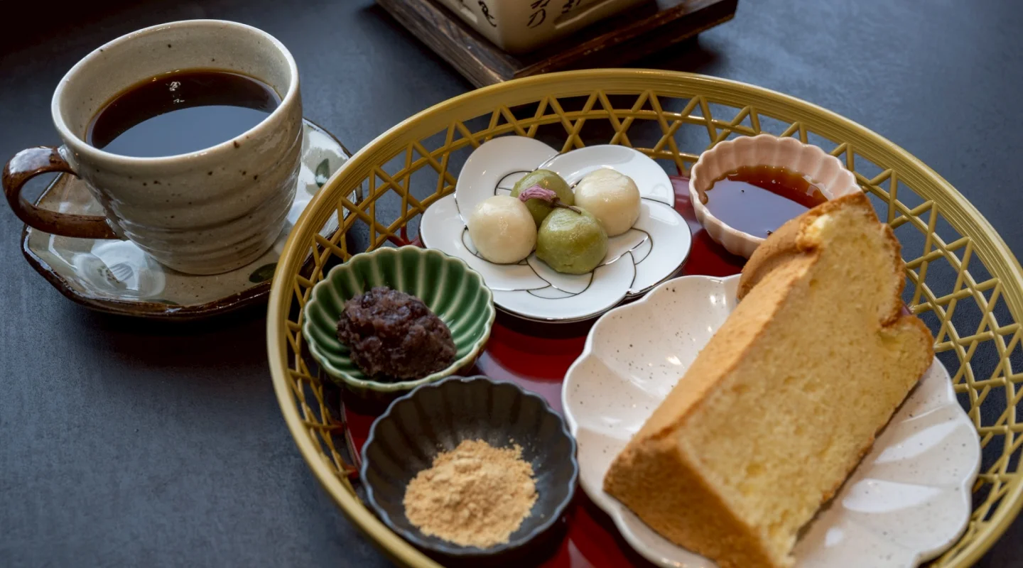 甘党茶屋 いろは のお品書き（団子・ぜんざい・コーヒー）
